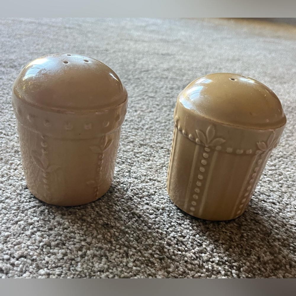 Goldish Tan Ceramic Salt and Pepper Shakers